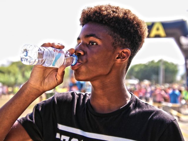 Optimisez vos entraînements avec les bonnes boissons isotoniques